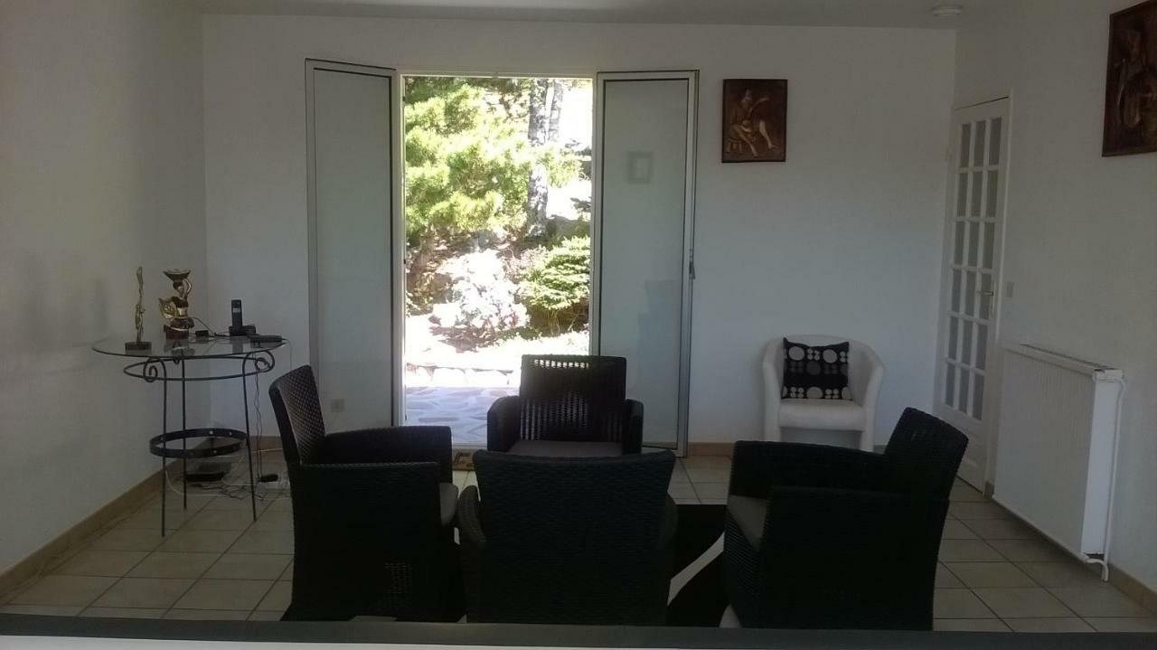 Maison Trigueres Екстериор снимка